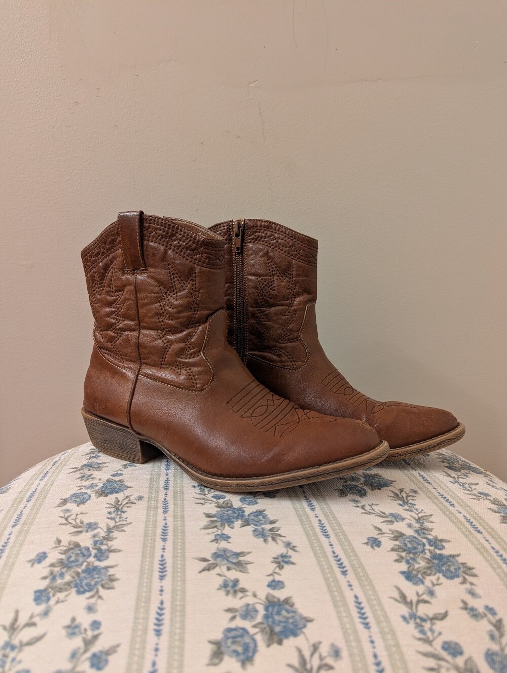 Universal Thread Brown Western Ankle Booties